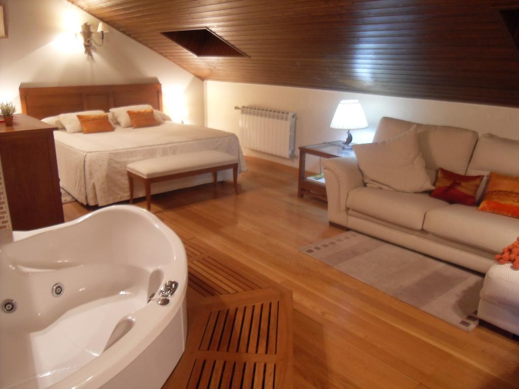 La Galamperna Hotel Nava del Barco Стая снимка